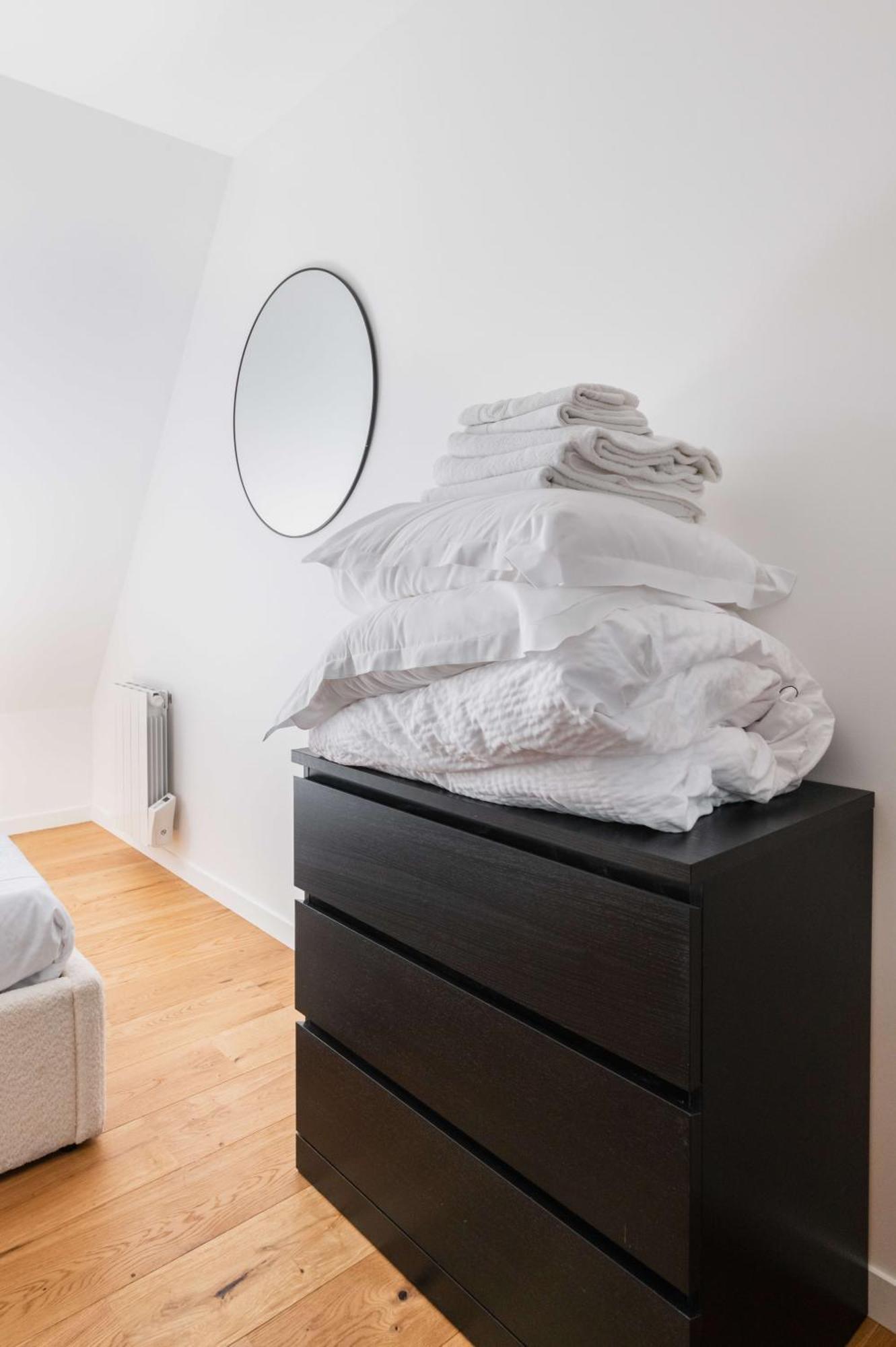 Appartamento 2 Pieces Refait A Neuf Dernier Etage - Paris 19 - 4P - Flat-Guest Esterno foto