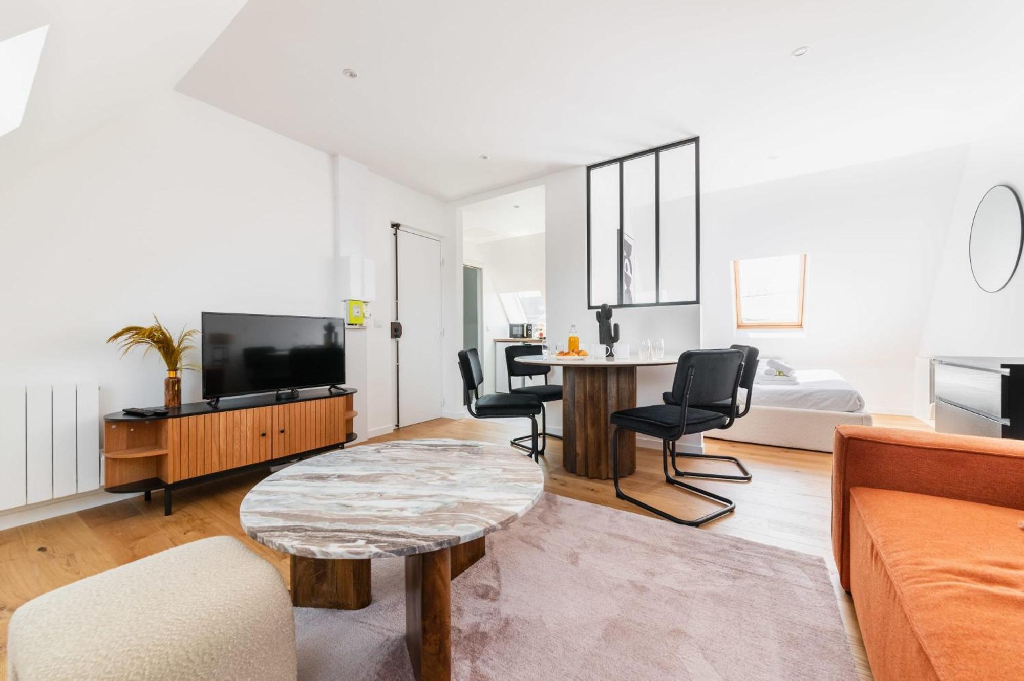 Appartamento 2 Pieces Refait A Neuf Dernier Etage - Paris 19 - 4P - Flat-Guest Esterno foto